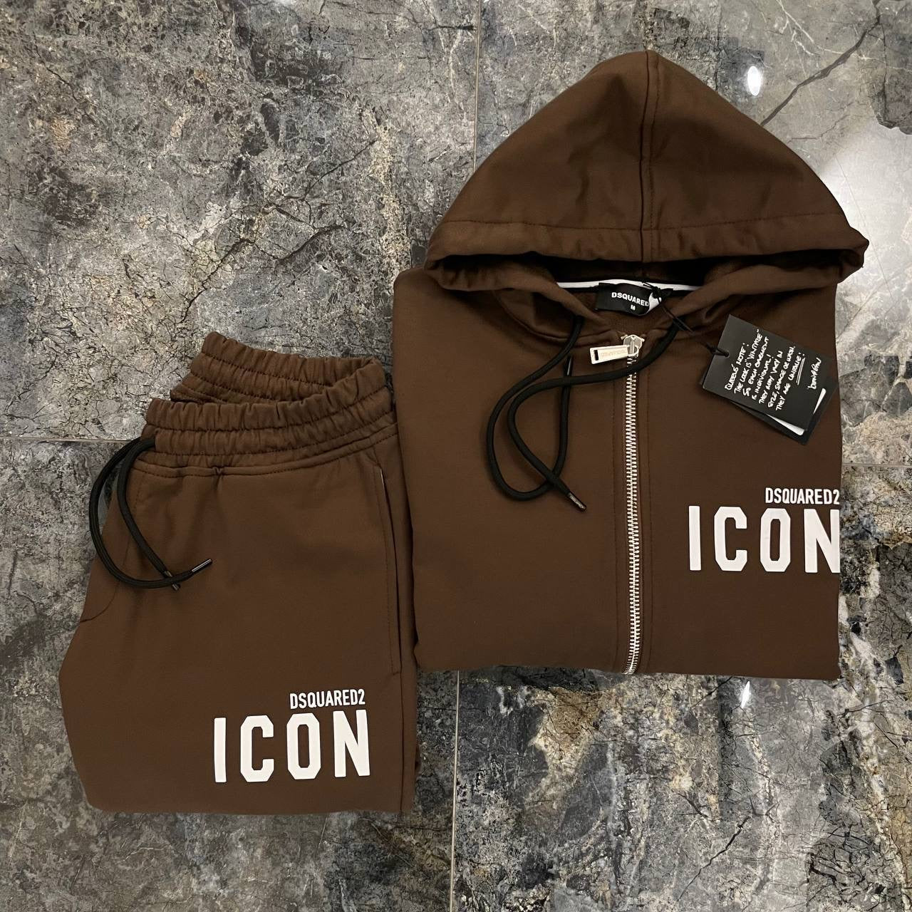 D2 TRACKSUIT 0005