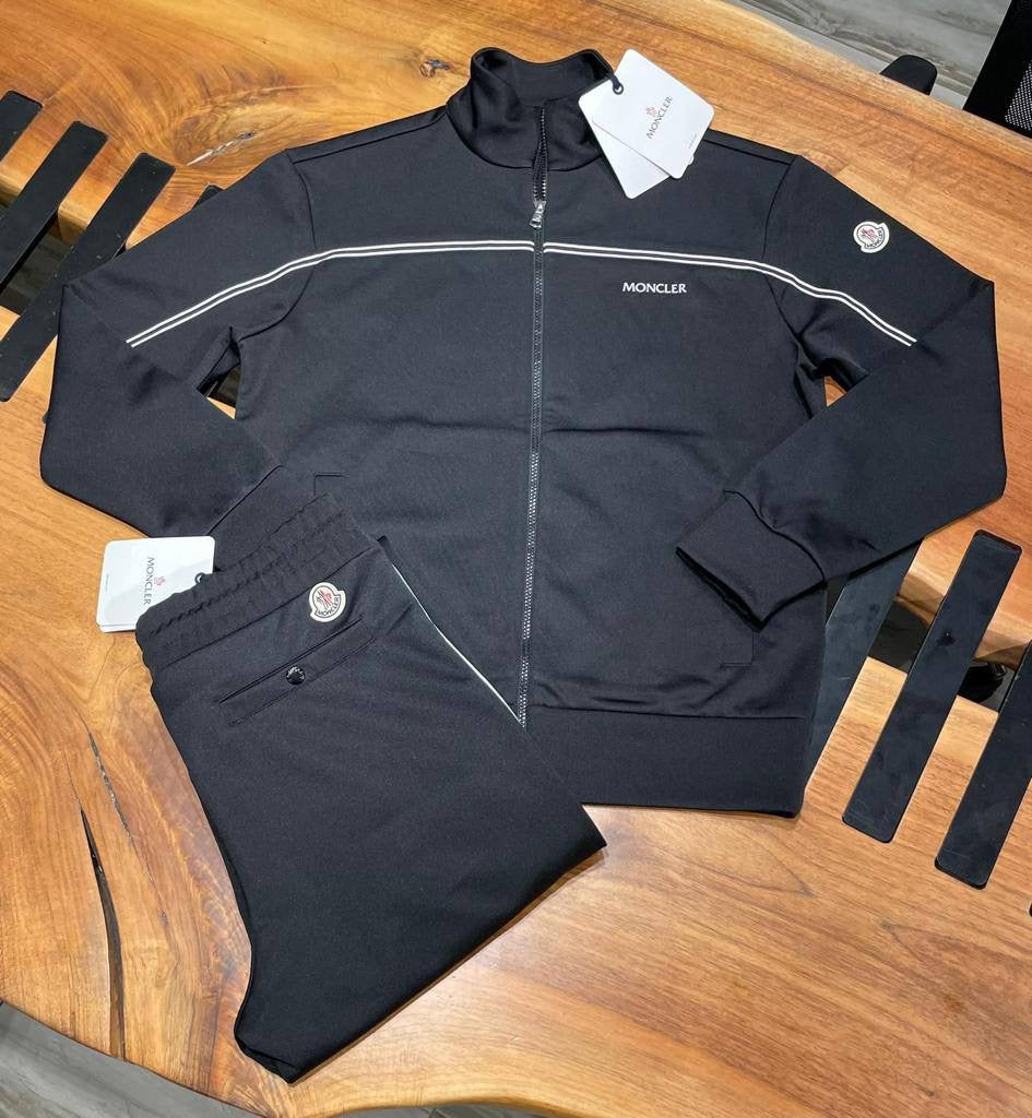 MNCLR TRACKSUIT 0019