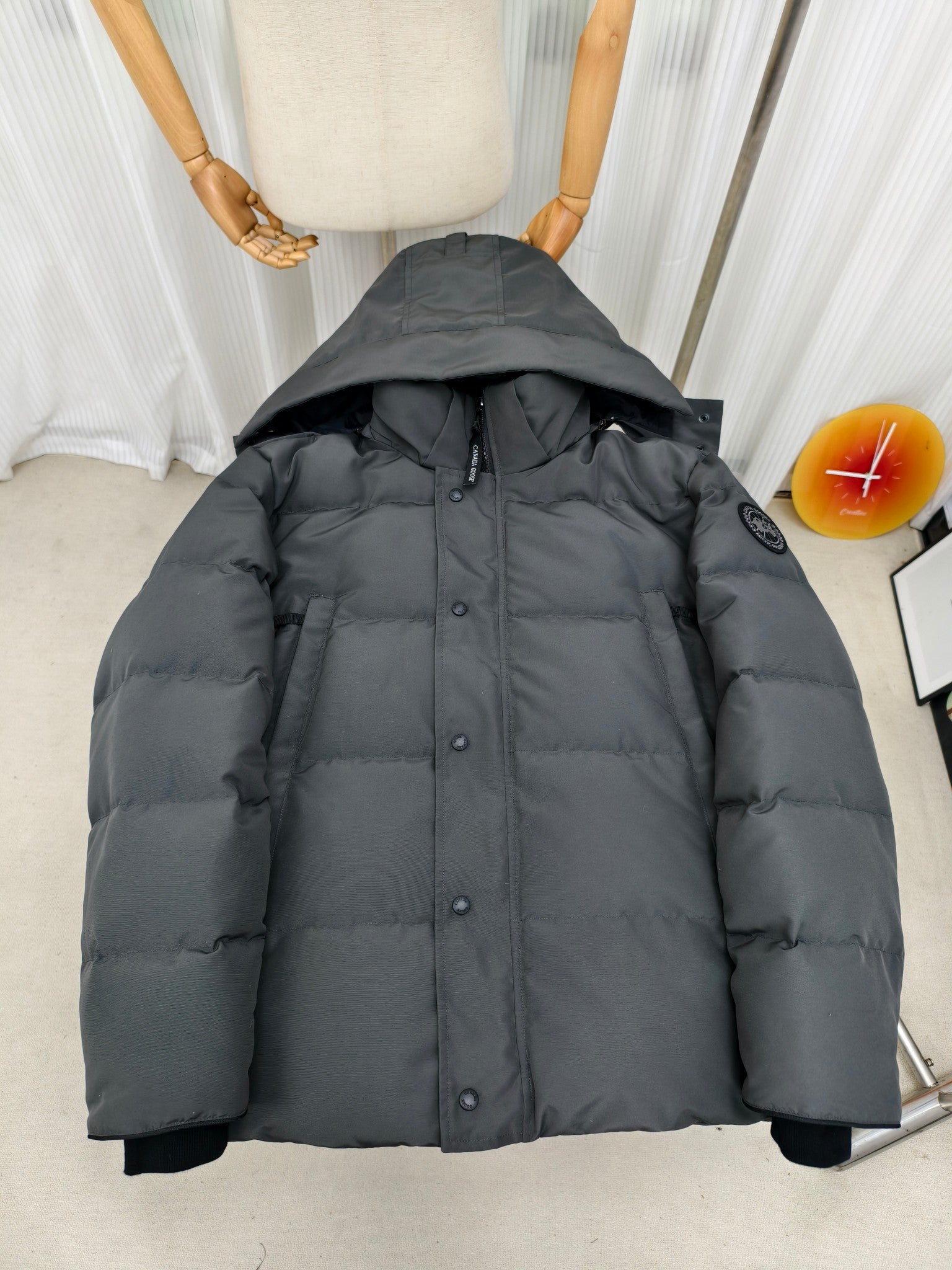 CANADA GOOSE WNDHAM WINTERJACKET 0052 GRAY WITH BLACK LOGO