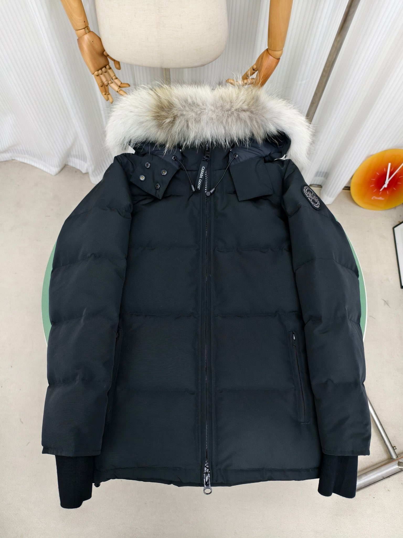 CANADA GOOSE CHELSEA WINTERJACKET 0047 BLACK WITH BLACK LOGO