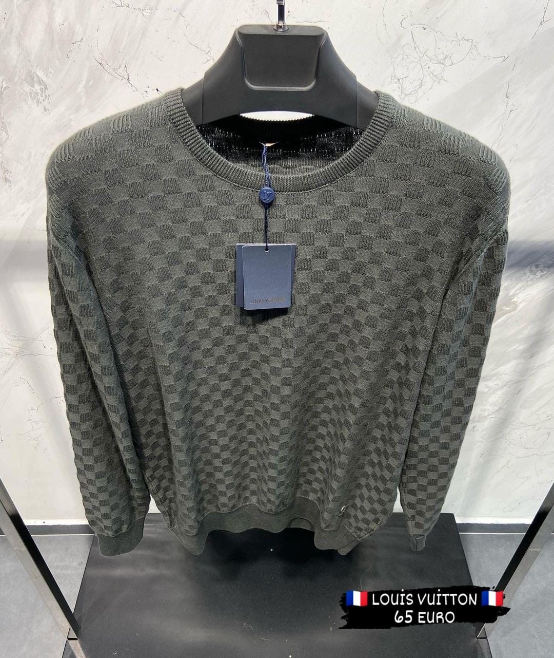 LV SWEATER 0021 KNITTED
