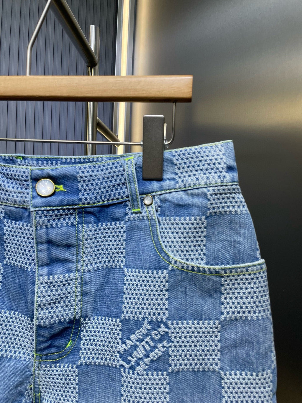 LV SHORT JEANS 0012