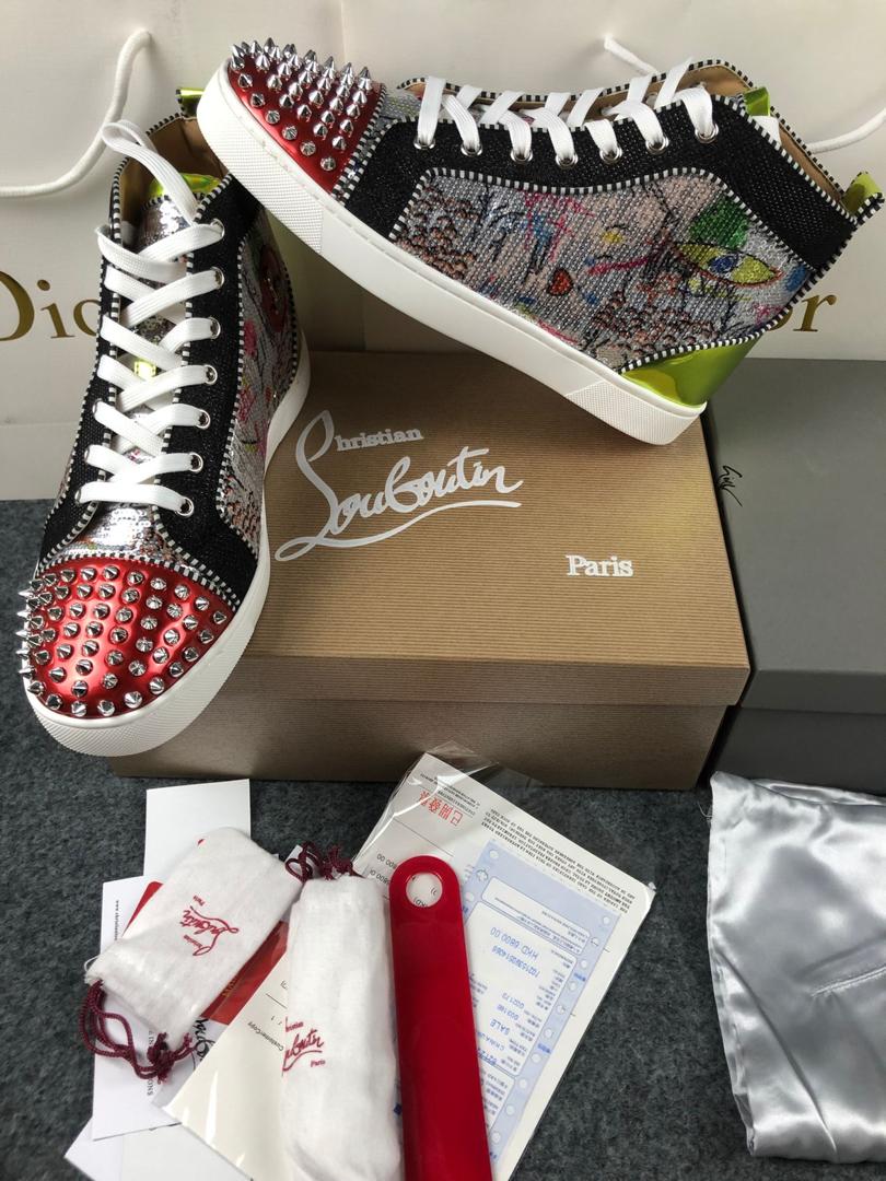CHRISTIAN LOUBOUTIN HIGH-TOP SCHOENEN 0014