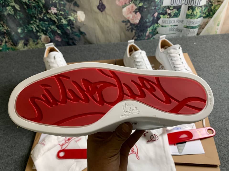 CHRISTIAN LOUBOUTIN LOW-TOP SCHOENEN 0020