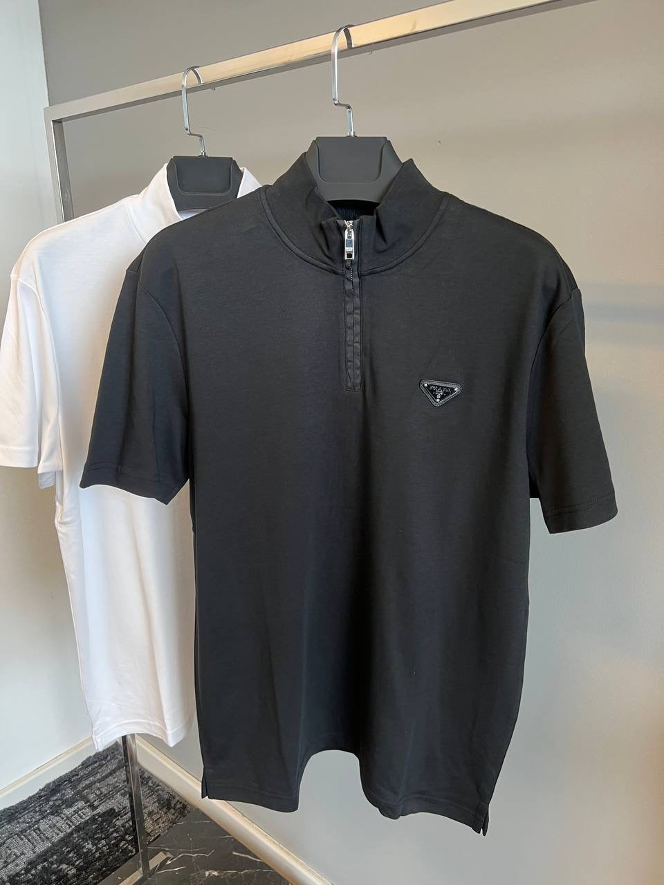 PRADA T-SHIRT 0587