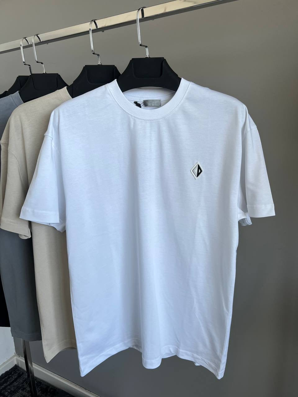 CD T-SHIRT 0557