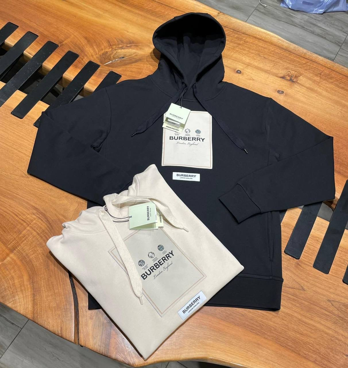 BURBERRY HOODIE 0150