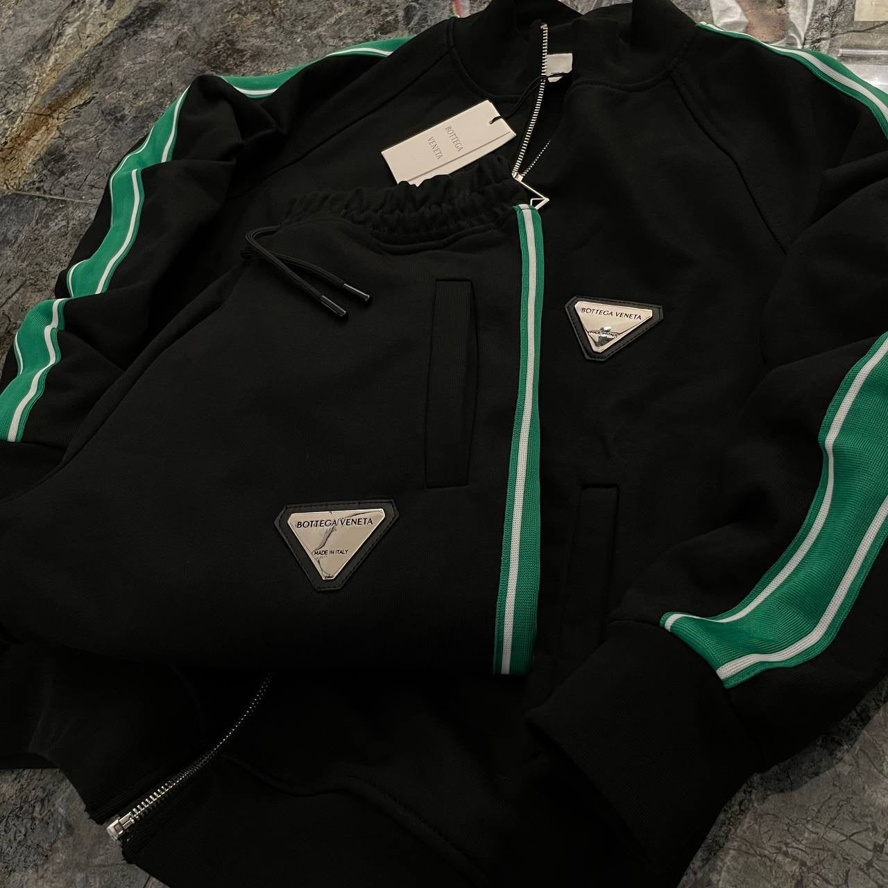 BOTTEGA V. TRACKSUIT 0010