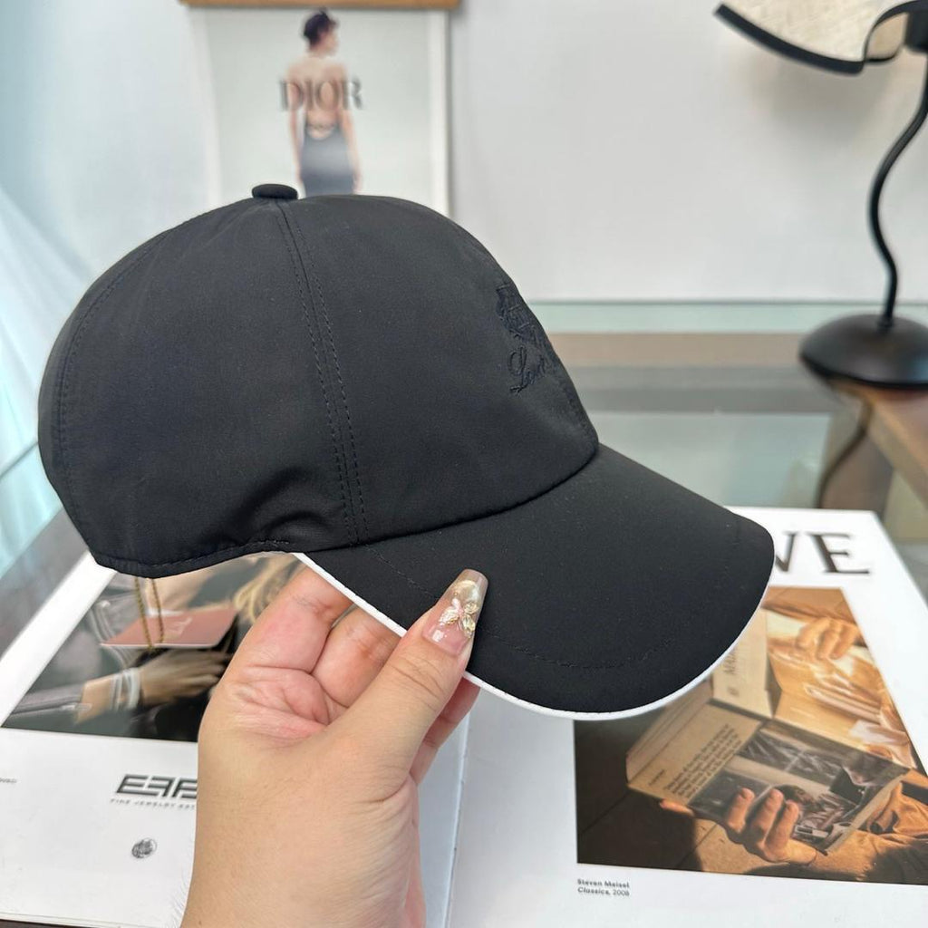 LORO PIANA PET 0001
