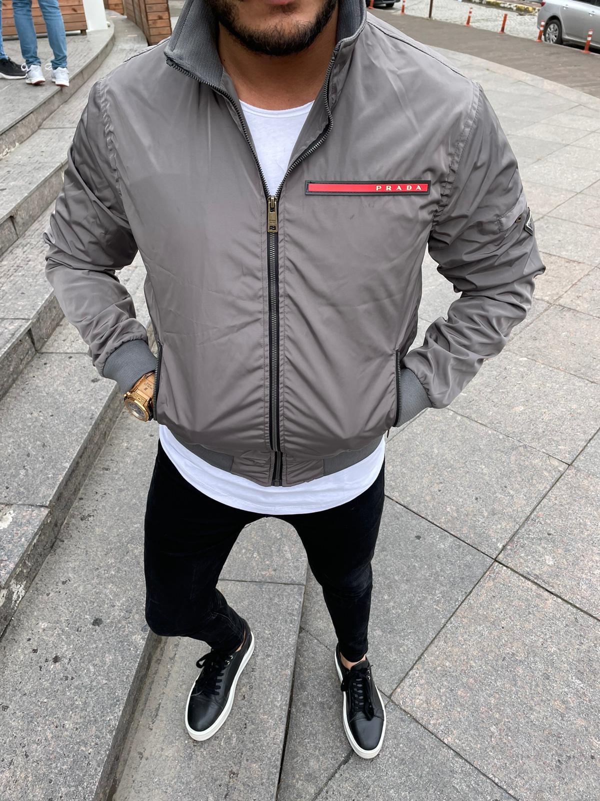 PRADA SEIZOENSJAS 0004