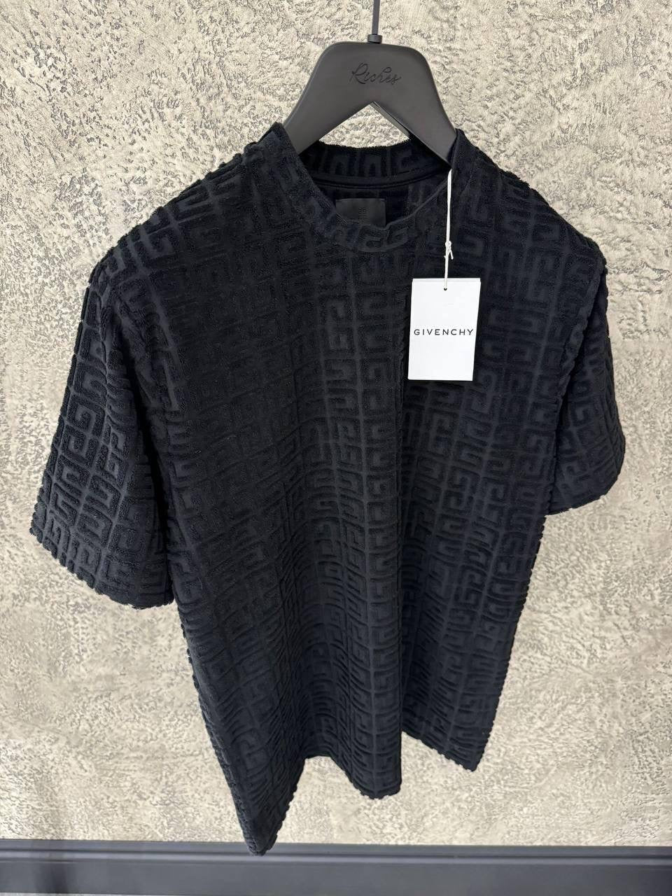 GVNCY T-SHIRT 0335