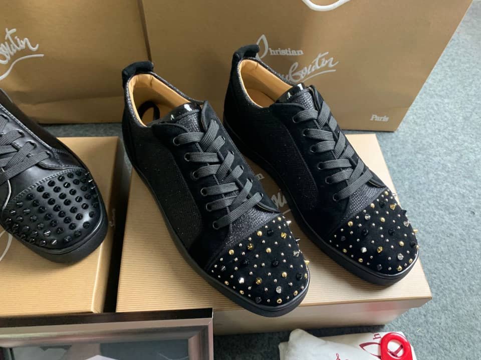 CHRISTIAN LOUBOUTIN LOW-TOP SCHOENEN 0025