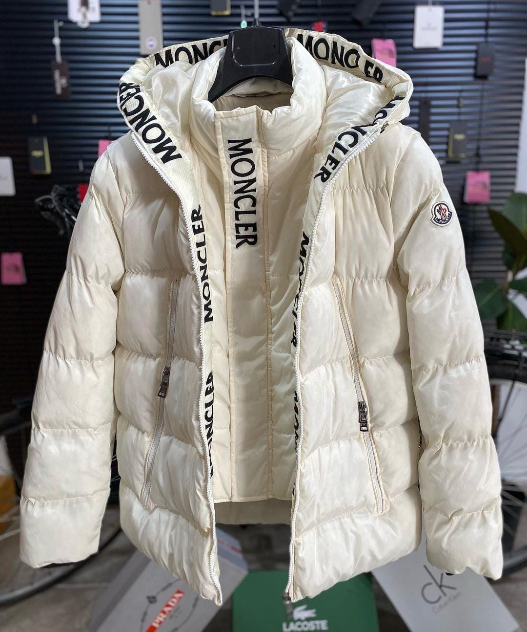 MNCLR WINTERJAS 0001