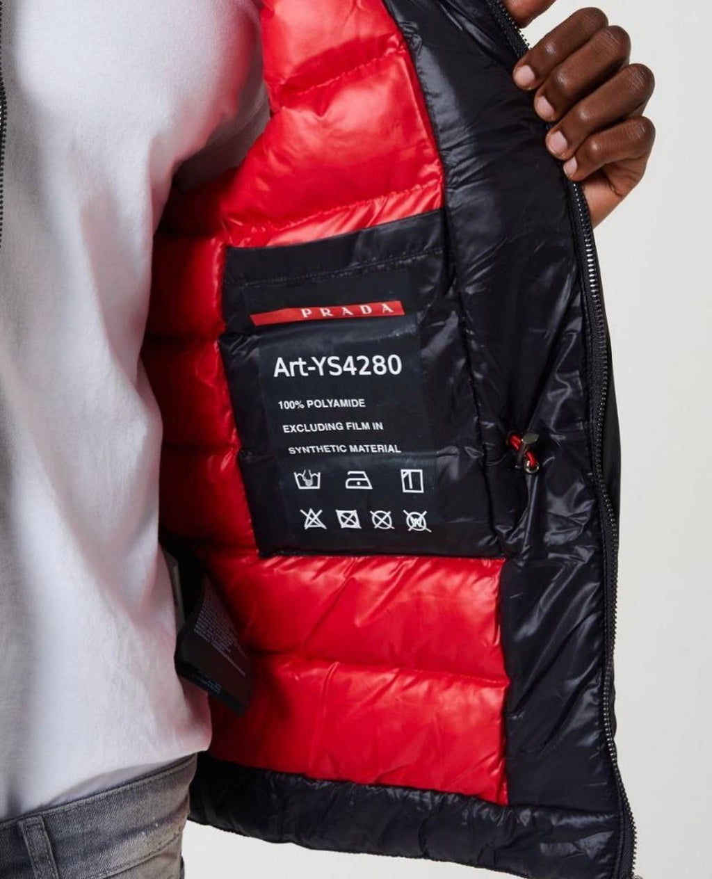 PRADA BODYWARMER 0013