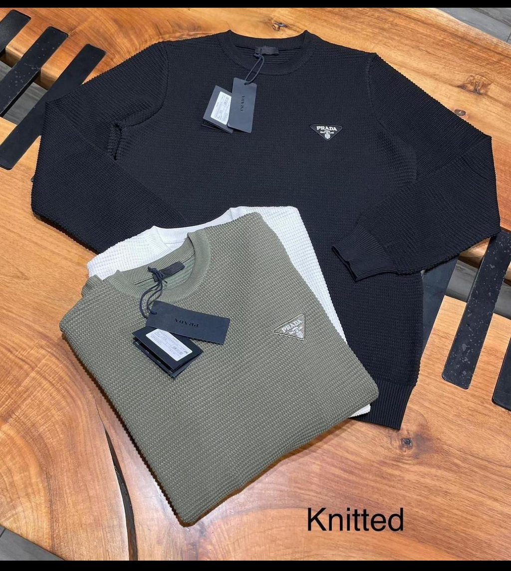 GIVENCHY SWEATER 0147