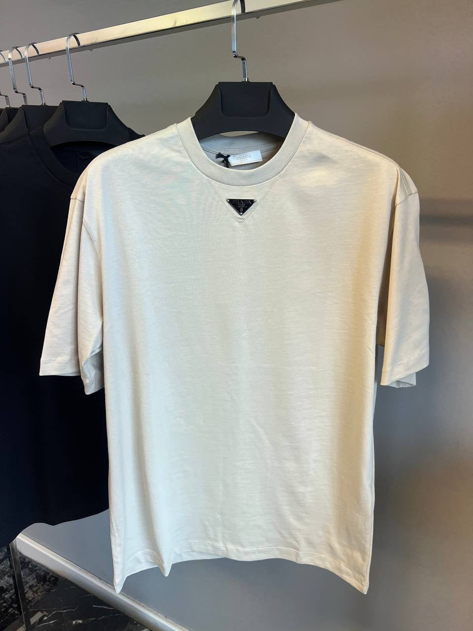 LV T-SHIRT 0580 BEIGE