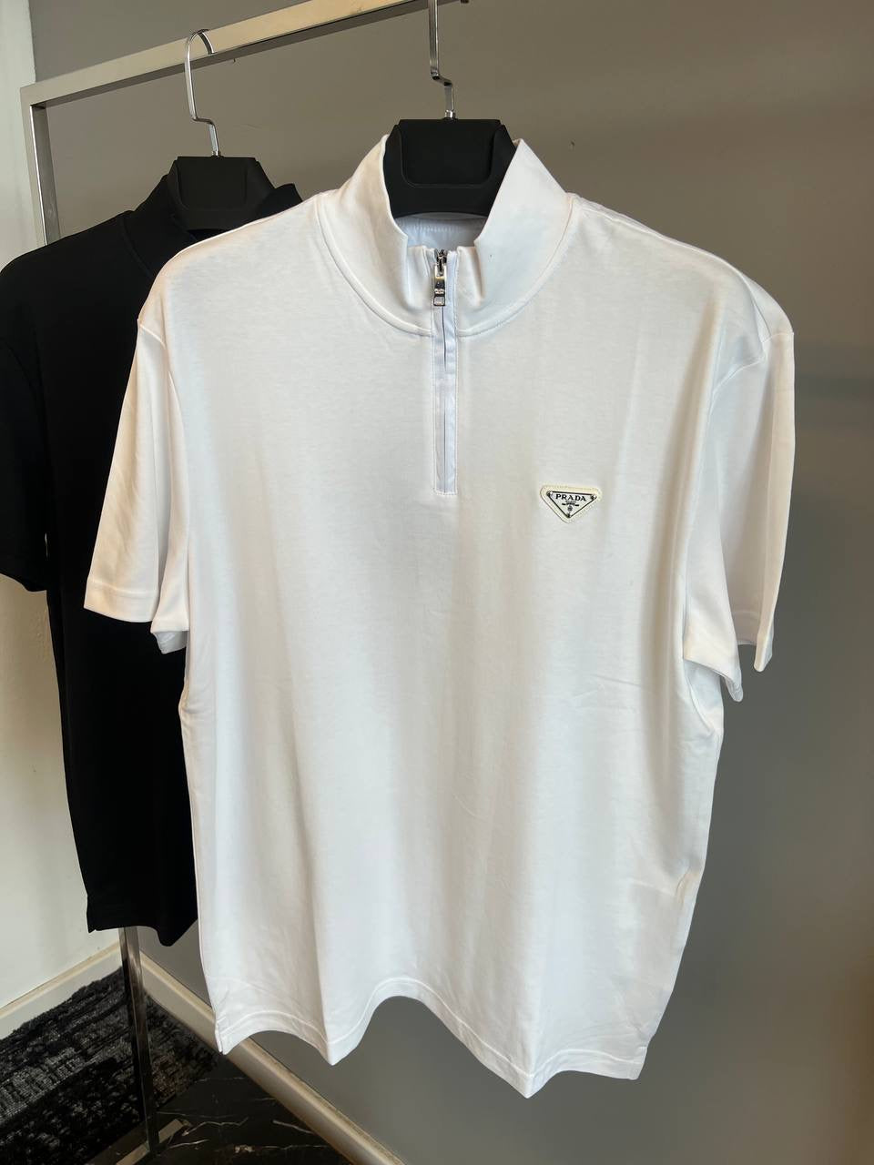 PRADA T-SHIRT 0586