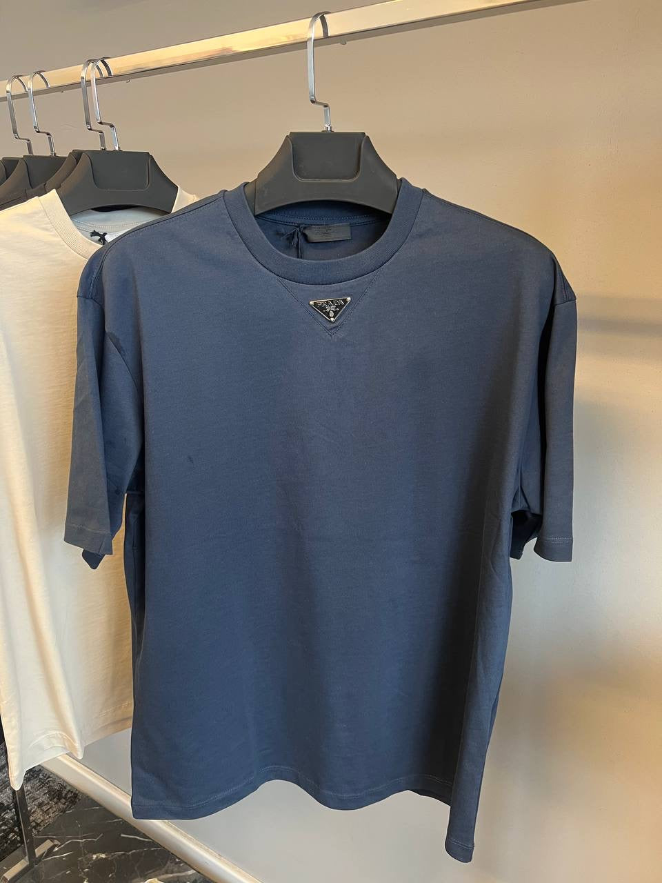 PRADA T-SHIRT 0570