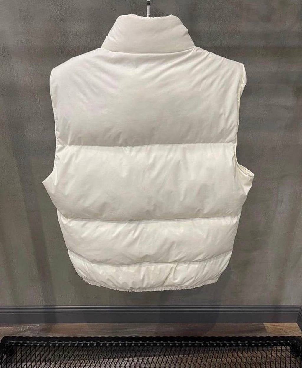 PRADA BODYWARMER 0011 (Valt klein)