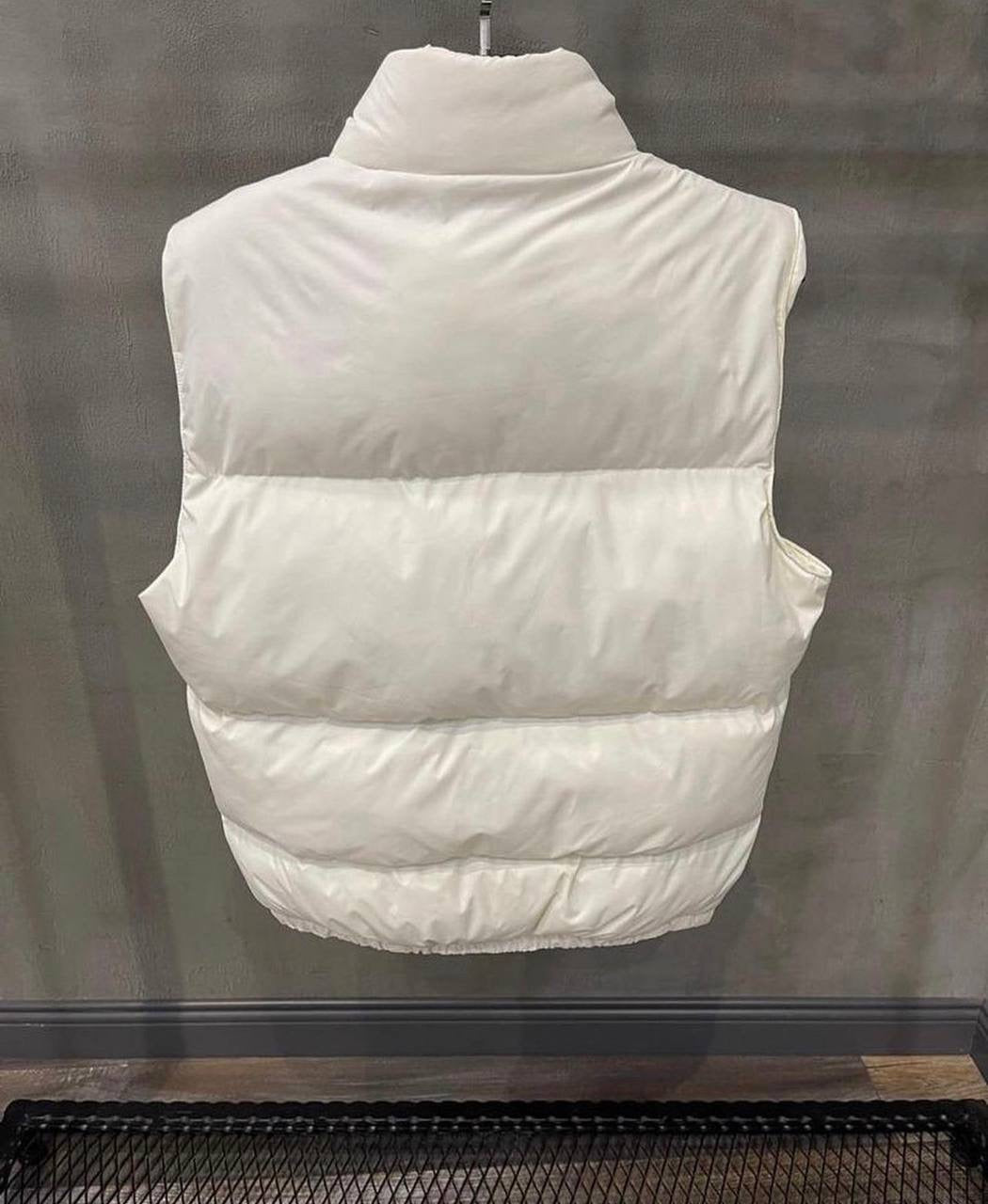 PRADA BODYWARMER 0011 (Valt klein)