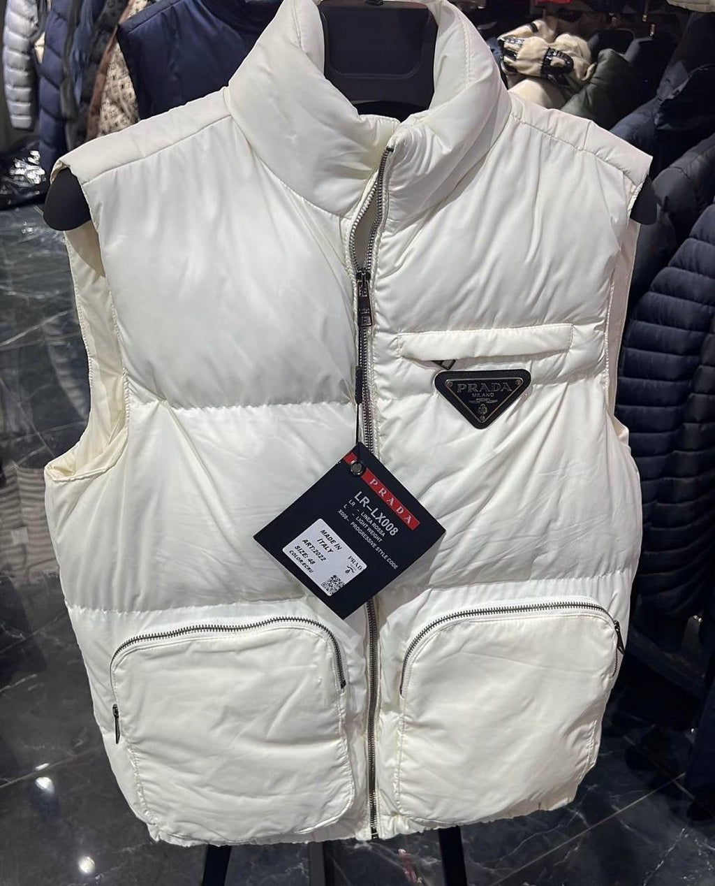 PRADA BODYWARMER 0011 (Valt klein)