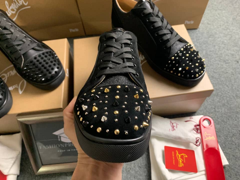CHRISTIAN LOUBOUTIN LOW-TOP SCHOENEN 0025
