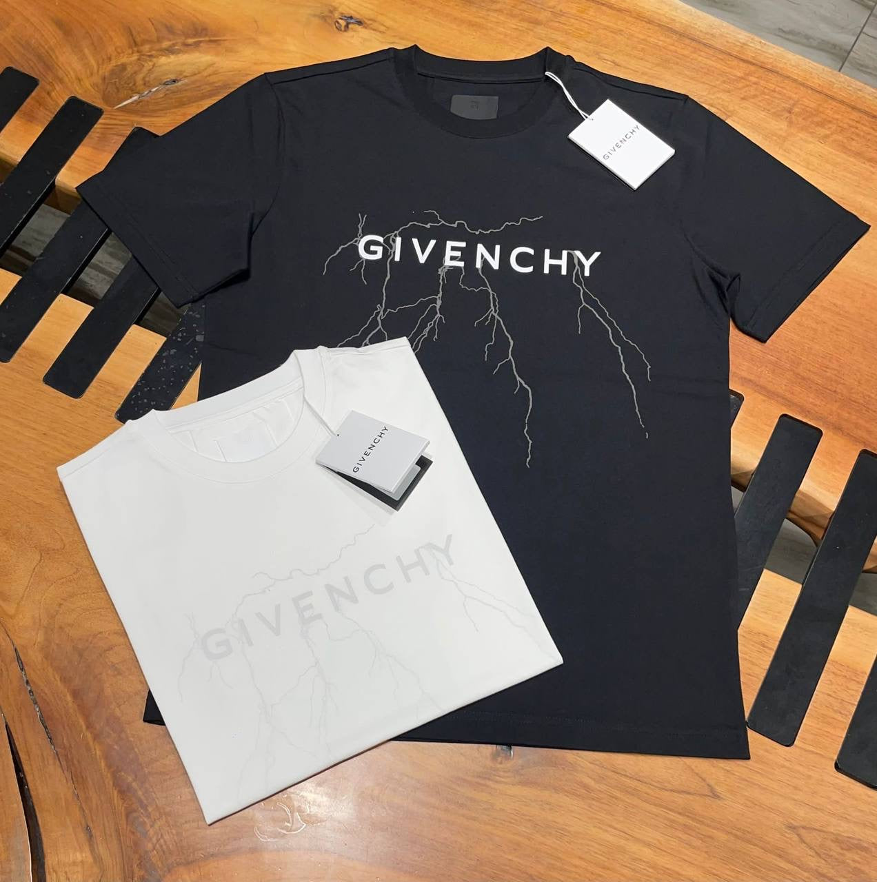 GVNCY T-SHIRT 0402