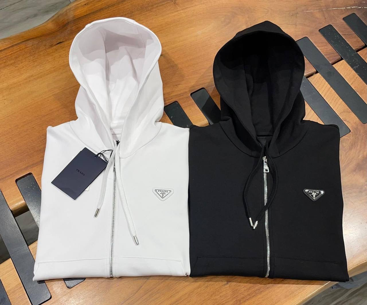 PRADA FULL ZIP SWEATER 0252