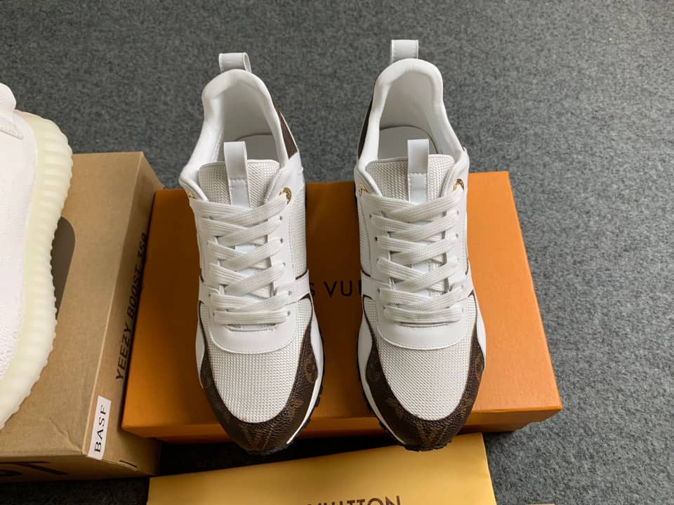 LV DAMES SCHOENEN 0001
