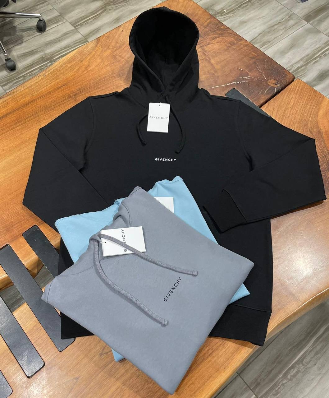 GIVENCHY HOODIE 0093