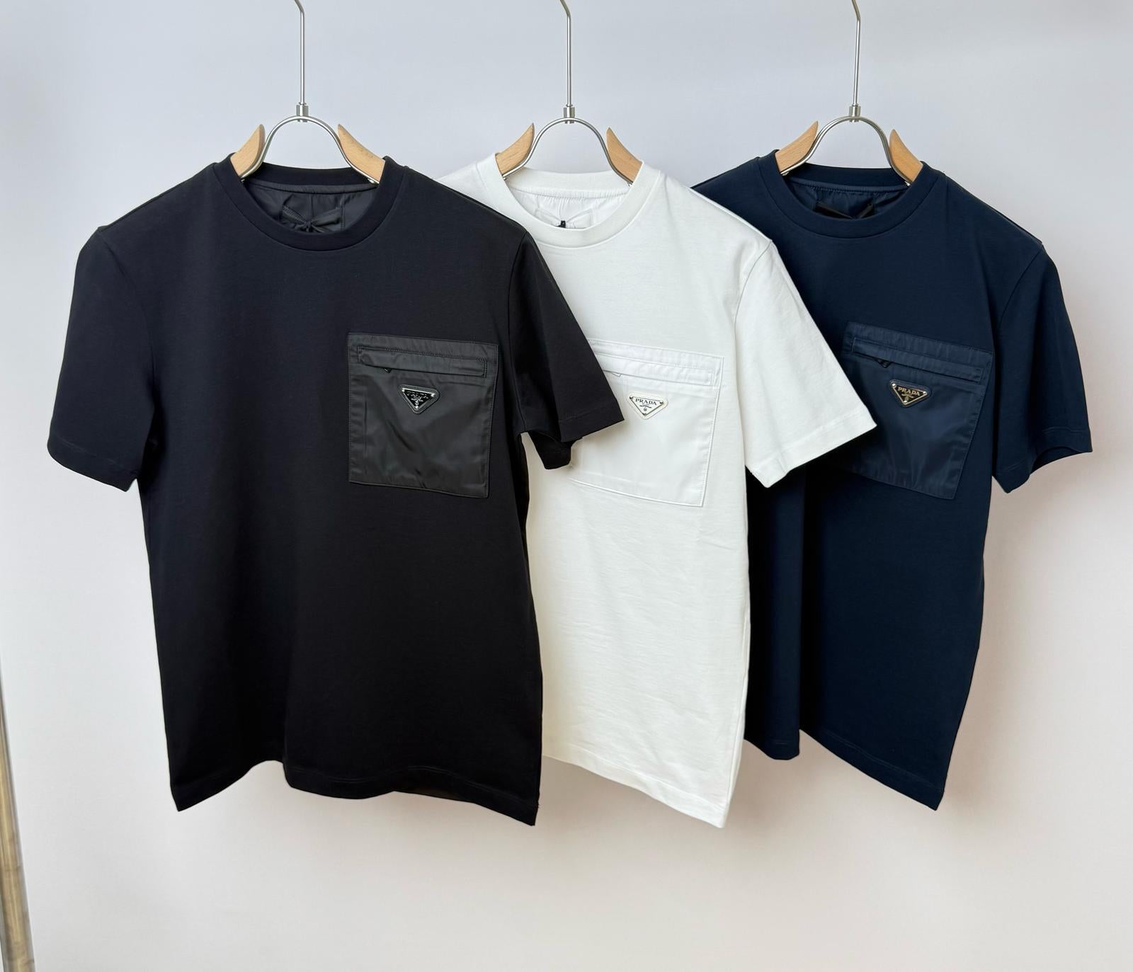 PRADA T-SHIRT 0701