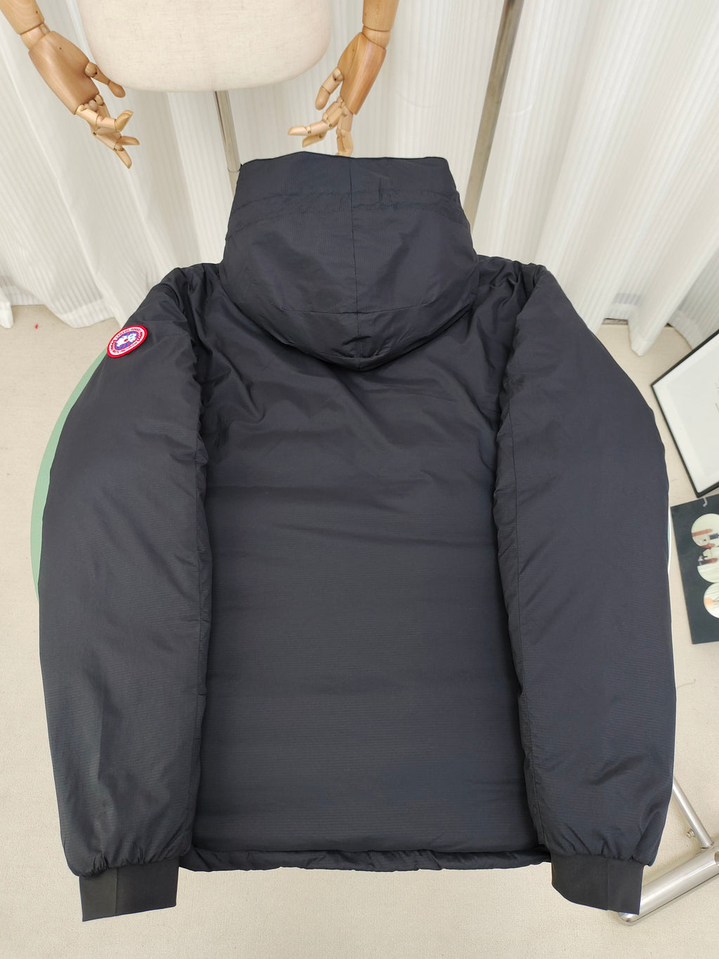 CANADA GOOSE LODGE WINTERJACKET 0030 BLACK