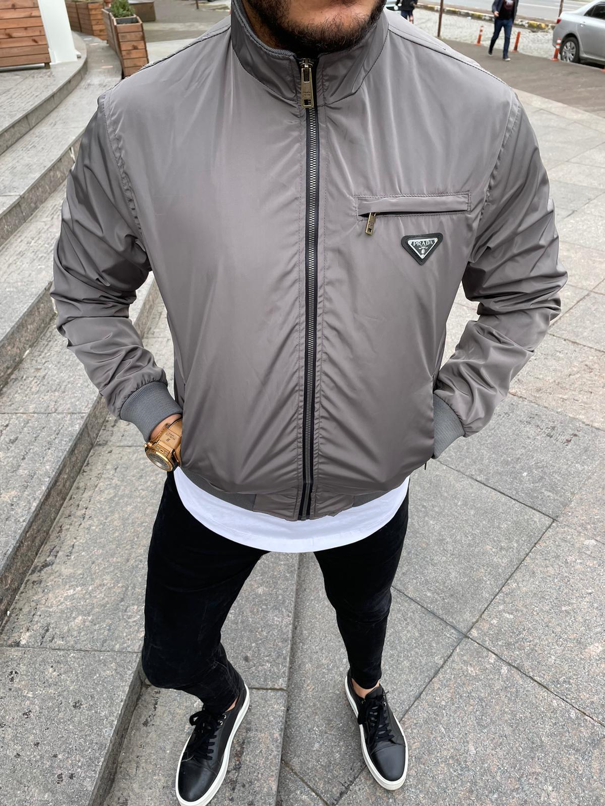 PRADA SEIZOENSJAS 0002