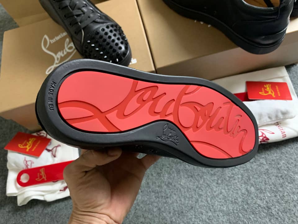 CHRISTIAN LOUBOUTIN LOW-TOP SCHOENEN 0022