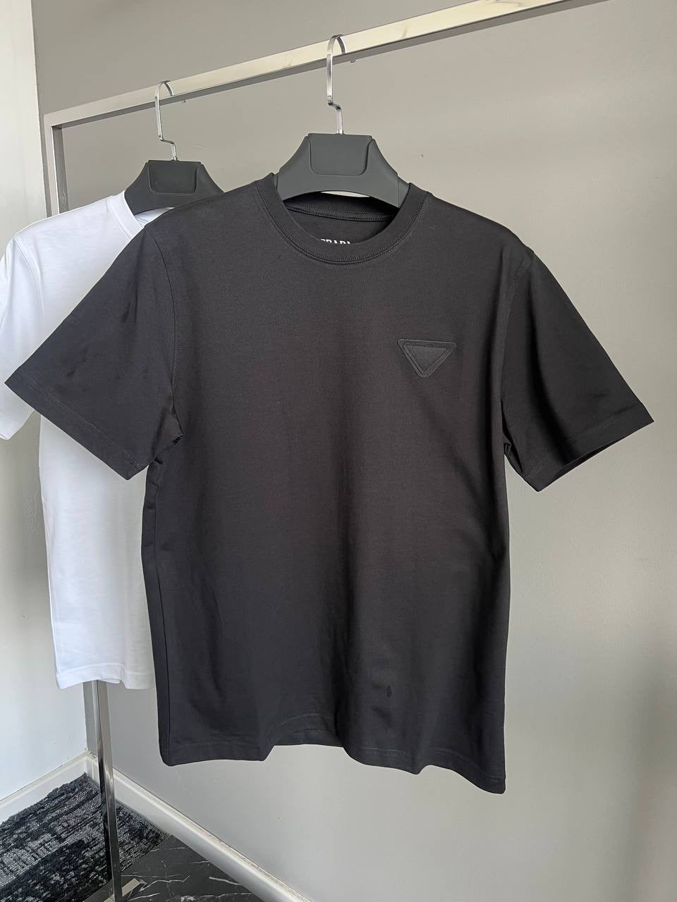 PRADA T-SHIRT 0566