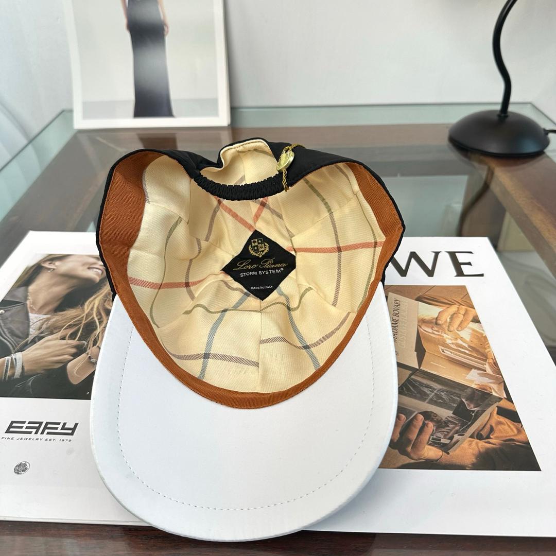 LORO PIANA PET 0001